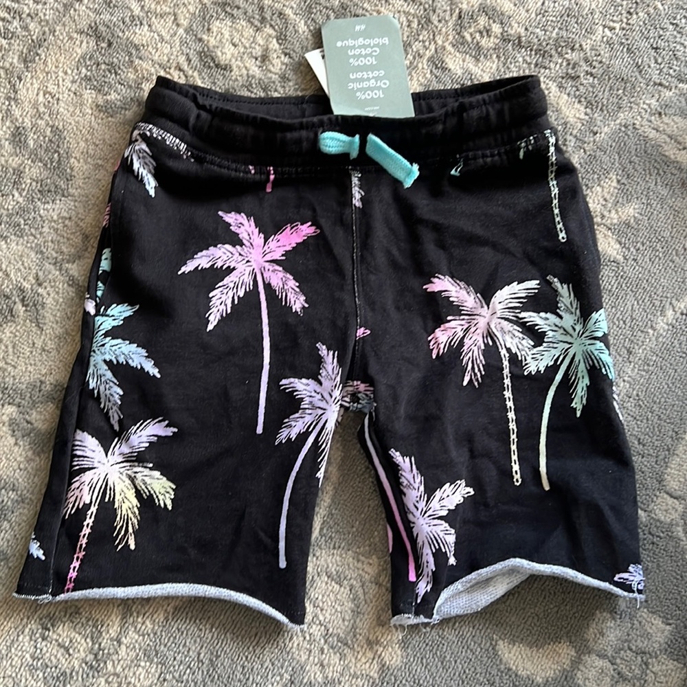 🌴 NWT H&M boys cotton shorts size 4/5